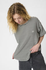 My Essential Wardrobe Dana - Tshirt - HUSET Men & Women - My Essential Wardrobe