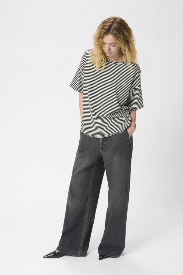 My Essential Wardrobe Dana - Tshirt - HUSET Men & Women - My Essential Wardrobe