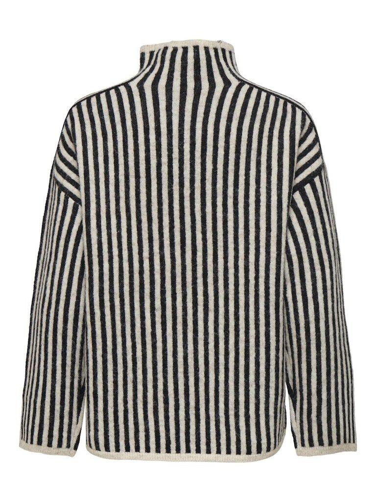 Only Gro Life - Stribet striktrøje - HUSET Men & Women