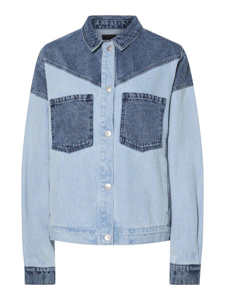 Pieces Famy - Loose fit denim skjorte - HUSET Men & Women