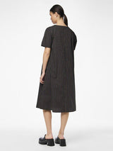 Pieces Penny - Midi kjole - HUSET Men & Women