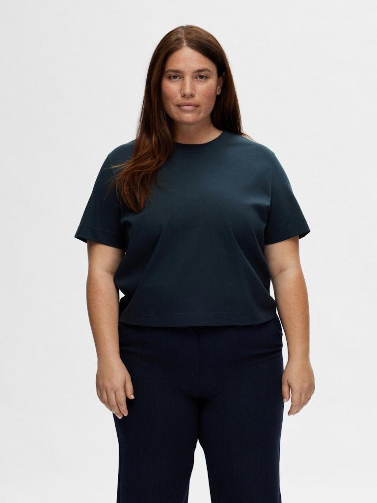 Selected Femme Essential - Boxy t-shirt - HUSET Men & Women