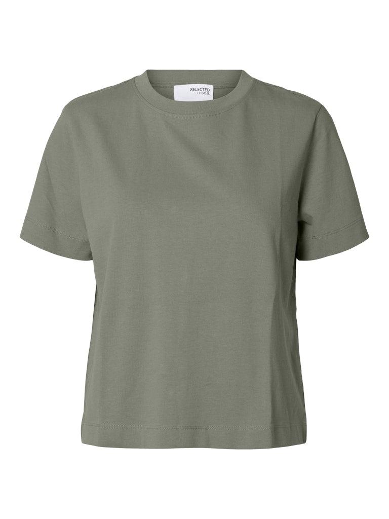 Selected Femme Essential - Boxy t-shirt - HUSET Men & Women