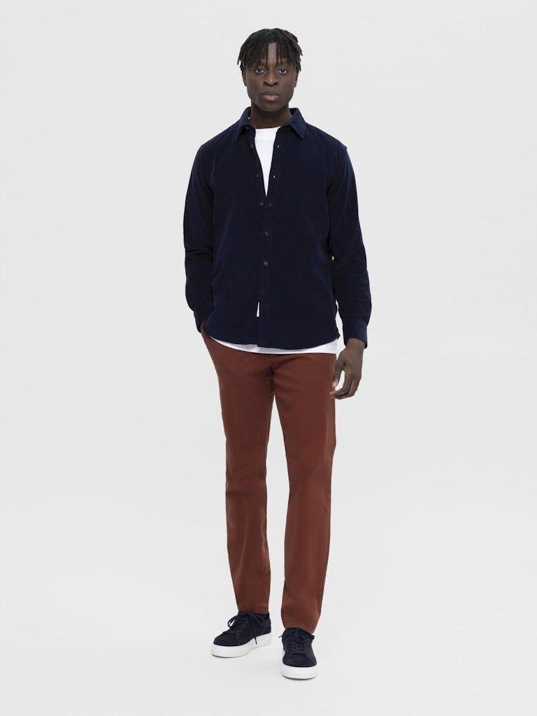 Selected Homme Owen - Fløjlsskjorte i regular fit - HUSET Men & Women