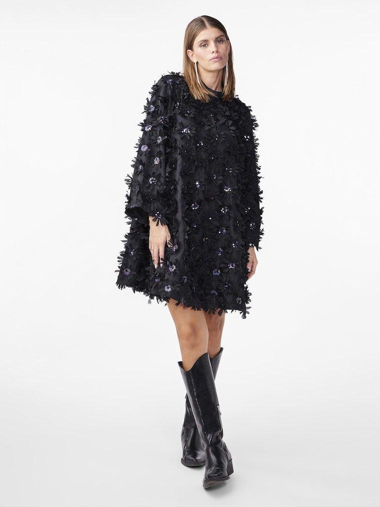 YAS Abelone - Kort kjole - HUSET Men & Women