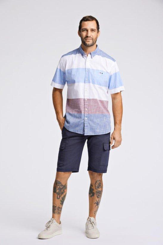 Bison - Colorblock kortærmet skjorte i regular fit - HUSET Men & Women