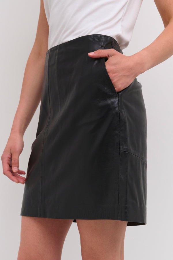My Essential Wardrobe 19 - The leather skirt - HUSET Men & Women