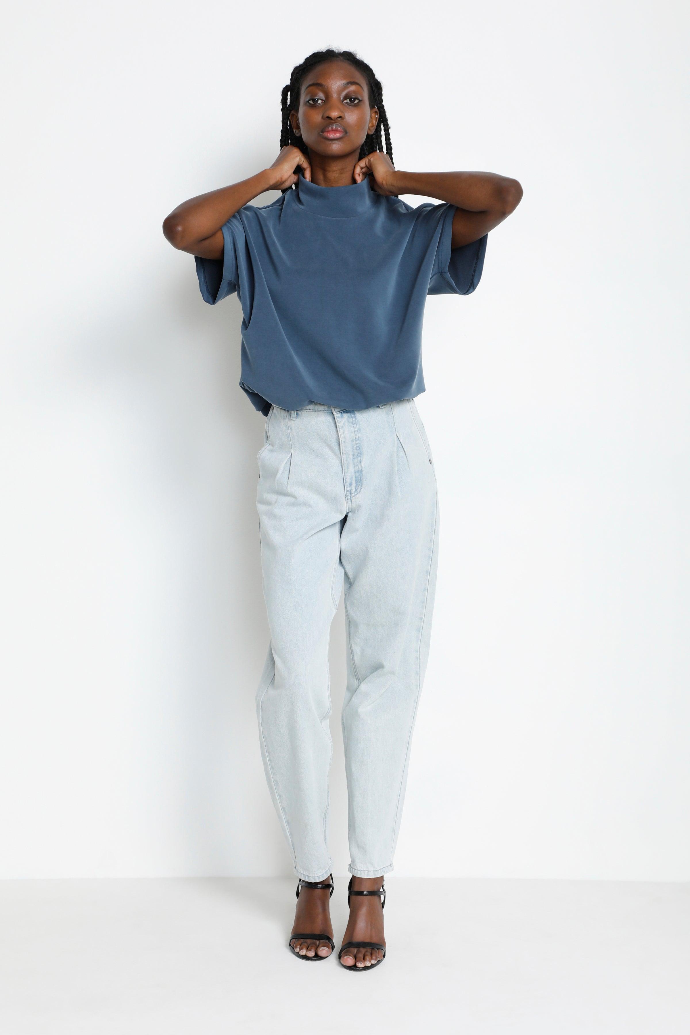 My Essential Wardrobe Elle - Collar blouse - HUSET Men & Women