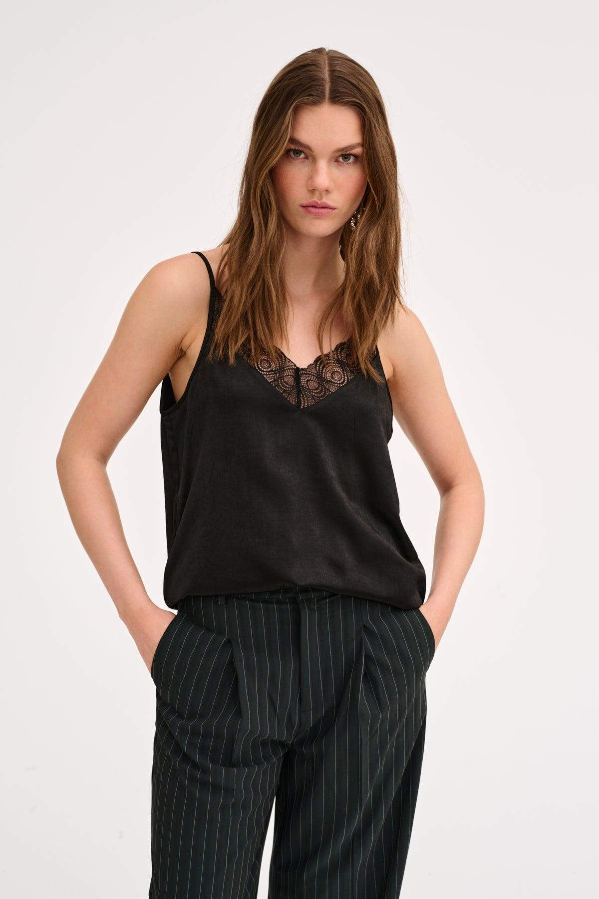 My Essential Wardrobe Estelle - Strop top - HUSET Men & Women