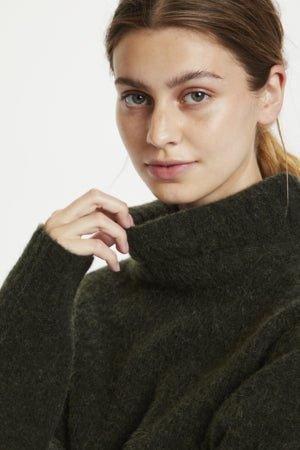 My Essential Wardrobe - The Knit Rollneck 11 - HUSET Men & Women