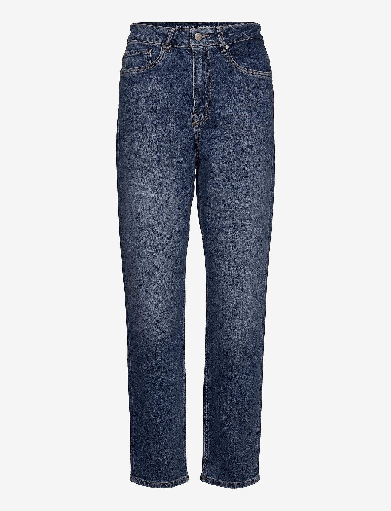 My Essential Wardrobe - The Mom High Jeans - HUSET Men & Women