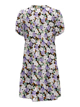 Only Nova - Blomstret kjole - HUSET Men & Women