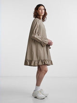 Pieces Assra - Kort kjole - HUSET Men & Women