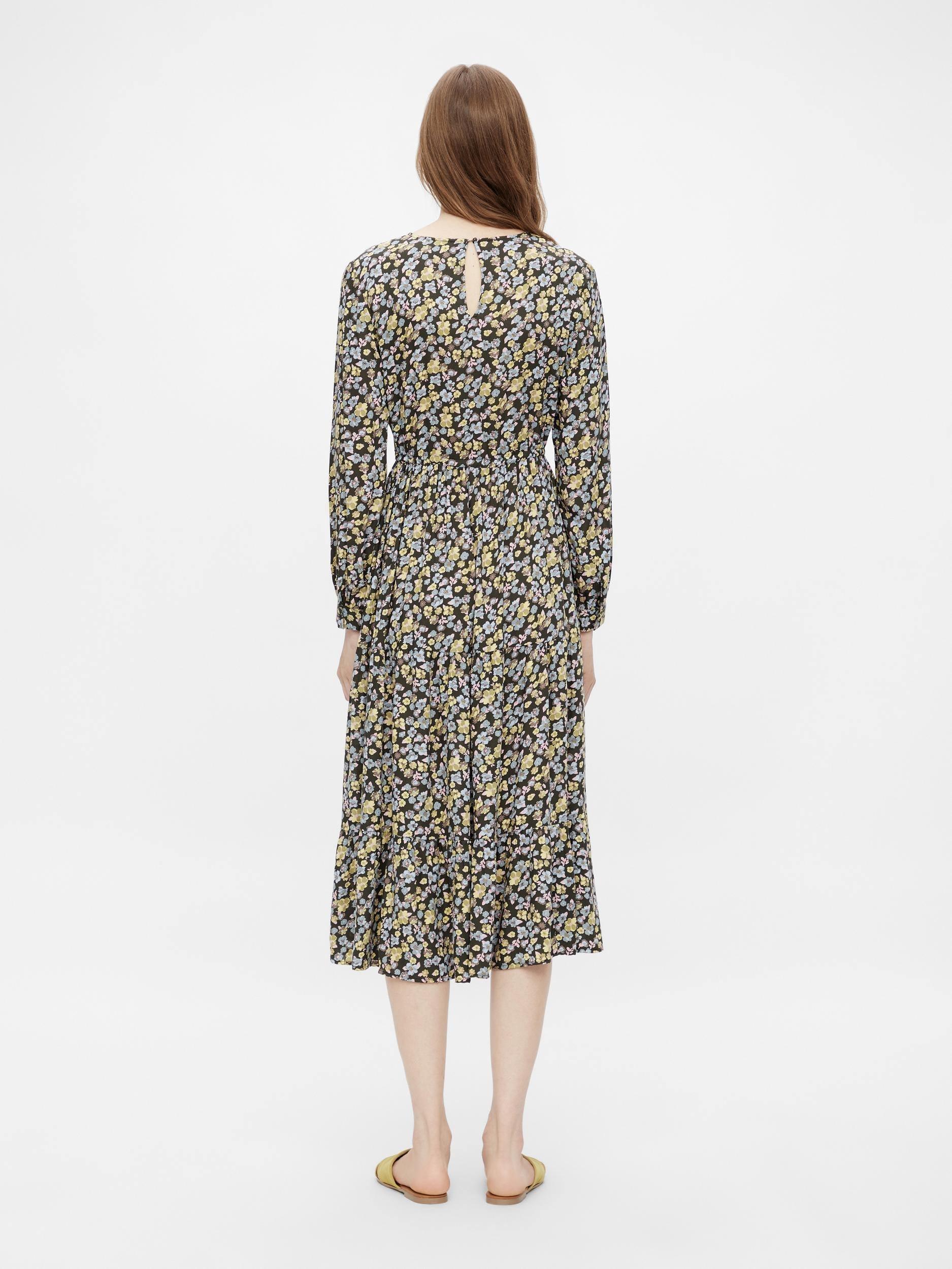 Pieces Ellia - Blomstret midi kjole - HUSET Men & Women