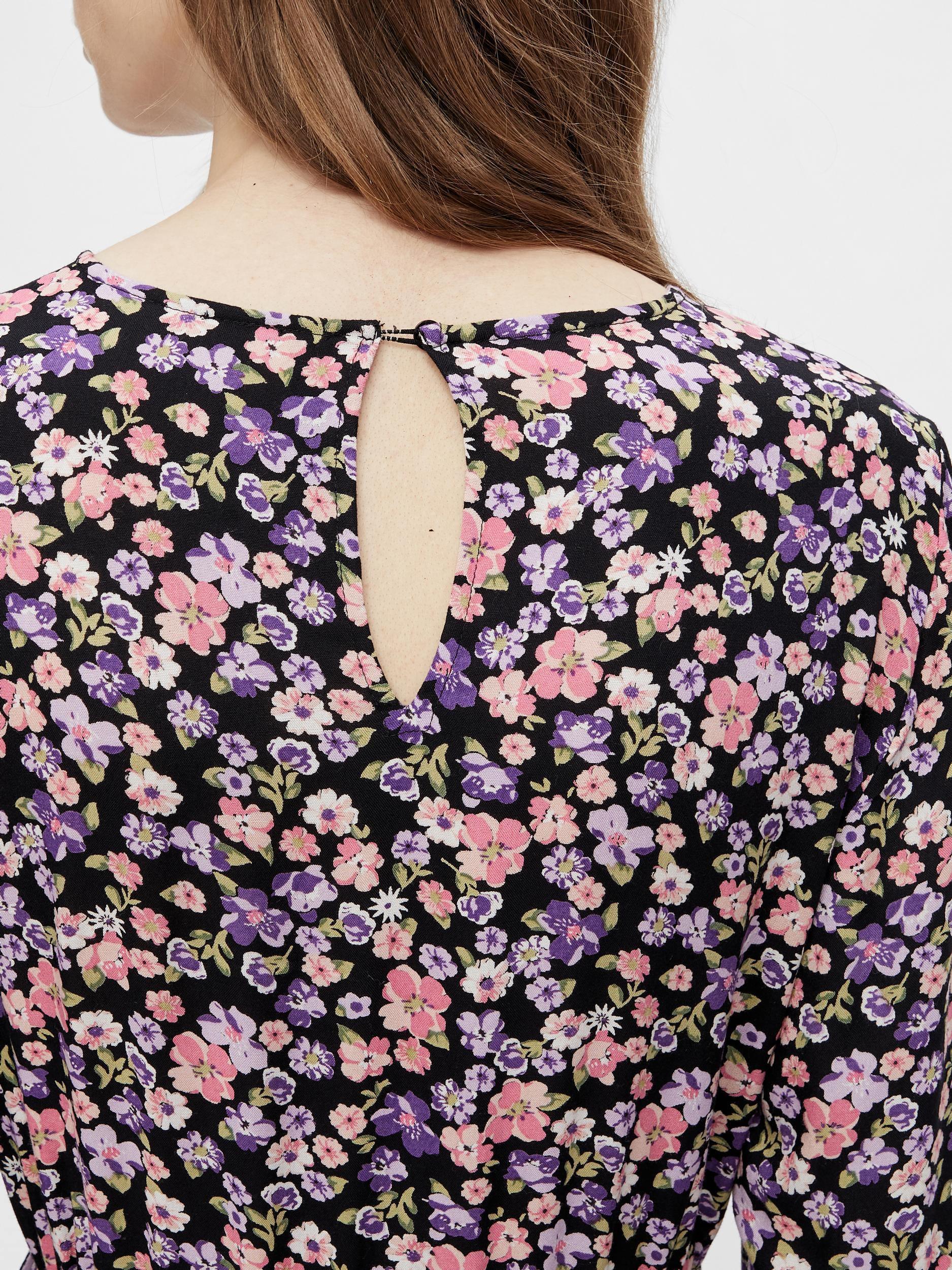 Pieces Ellia - Blomstret midi kjole - HUSET Men & Women