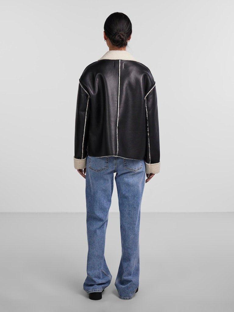 Pieces Franny - PU teddy jakke - HUSET Men & Women