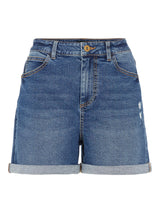 Pieces Pacy - Løse midwaist shorts - HUSET Men & Women