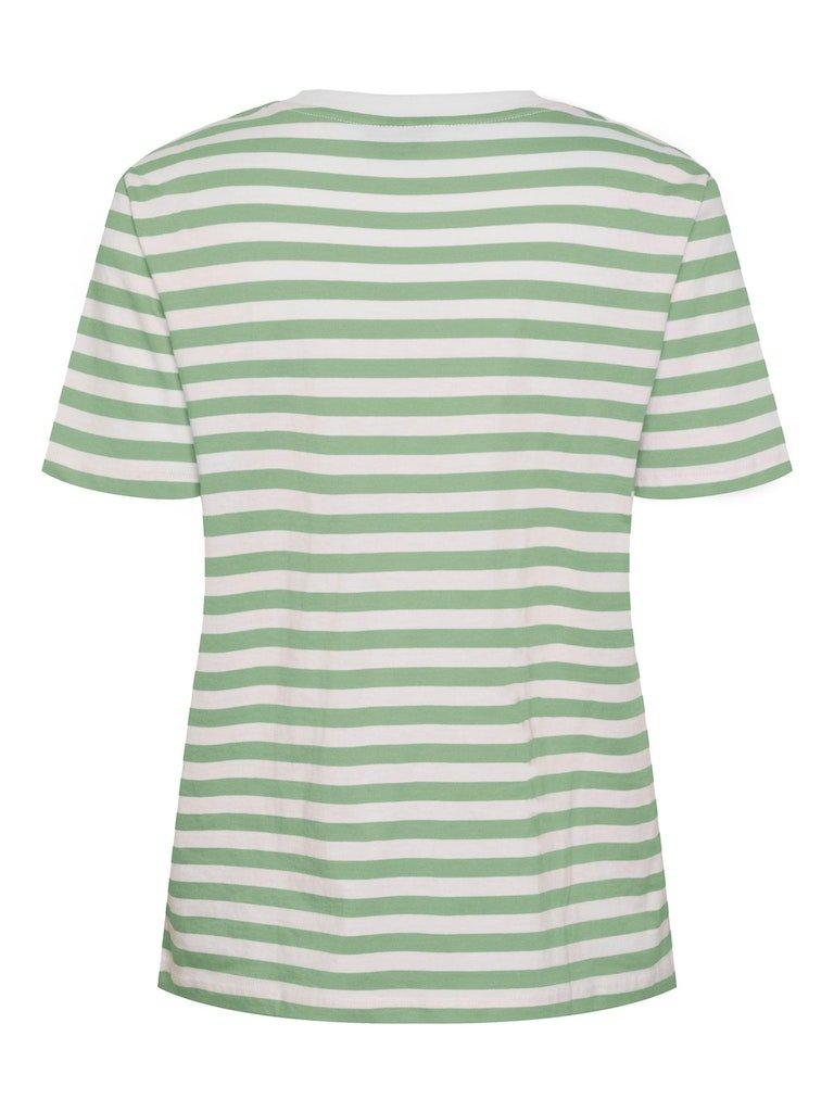 Pieces Ria - Stribet t-shirts i økologisk bomuld - HUSET Men & Women