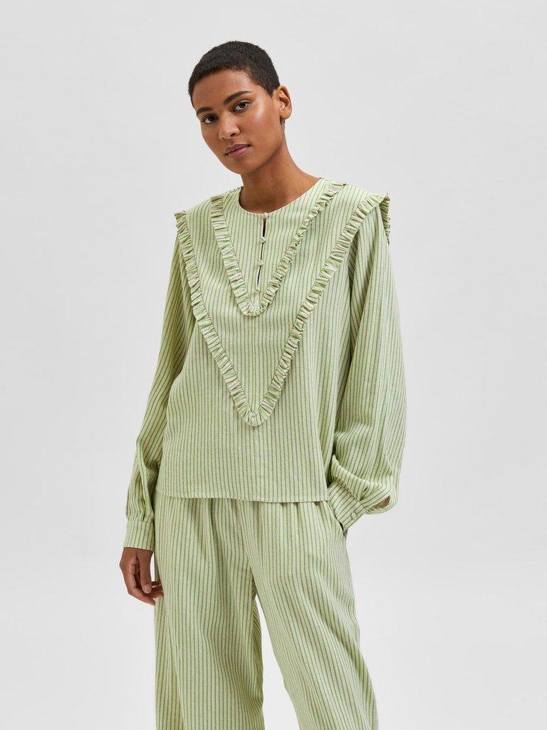 Selected Femme Geillis - Ruffled bluse - HUSET Men & Women