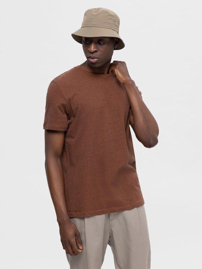 Selected Homme Aspen - Stribet T-shirt i regular fit - HUSET Men & Women