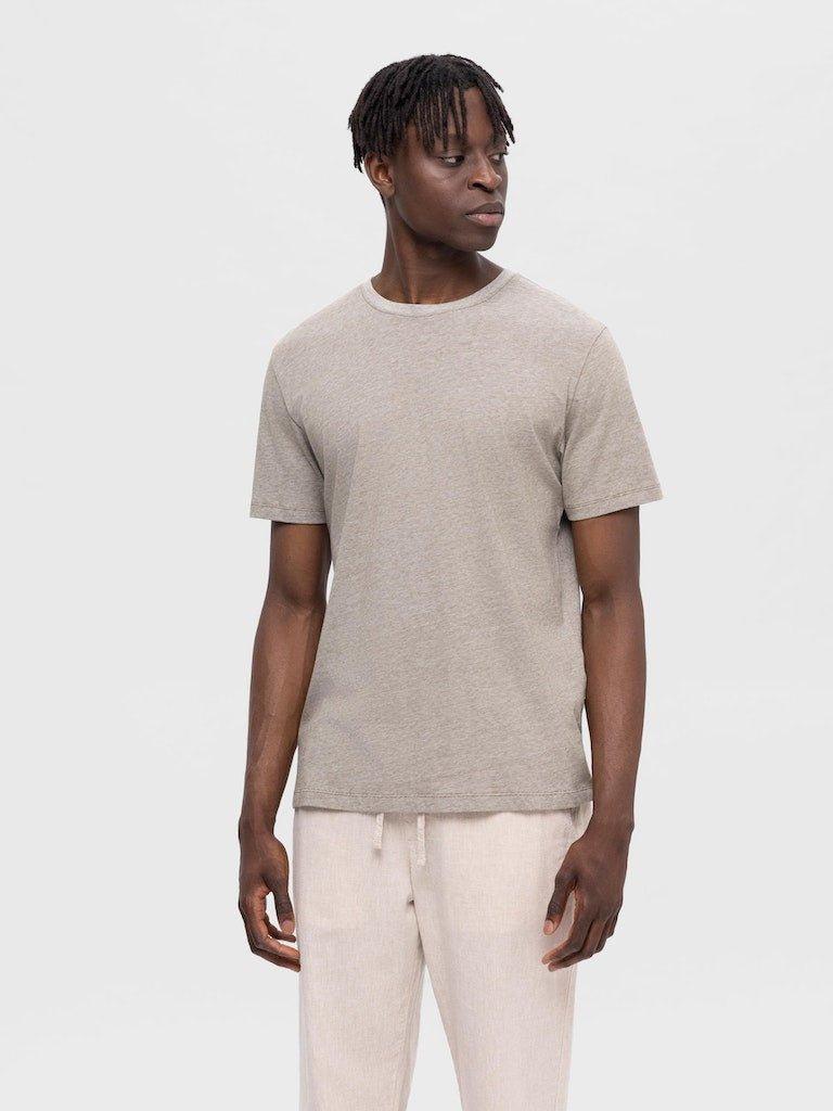 Selected Homme Aspen - Stribet T-shirt i regular fit - HUSET Men & Women