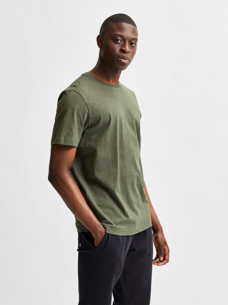 Selected Homme Norman 180 - Basic T-shirt i økologisk bomuld - HUSET Men & Women (4823810637903)