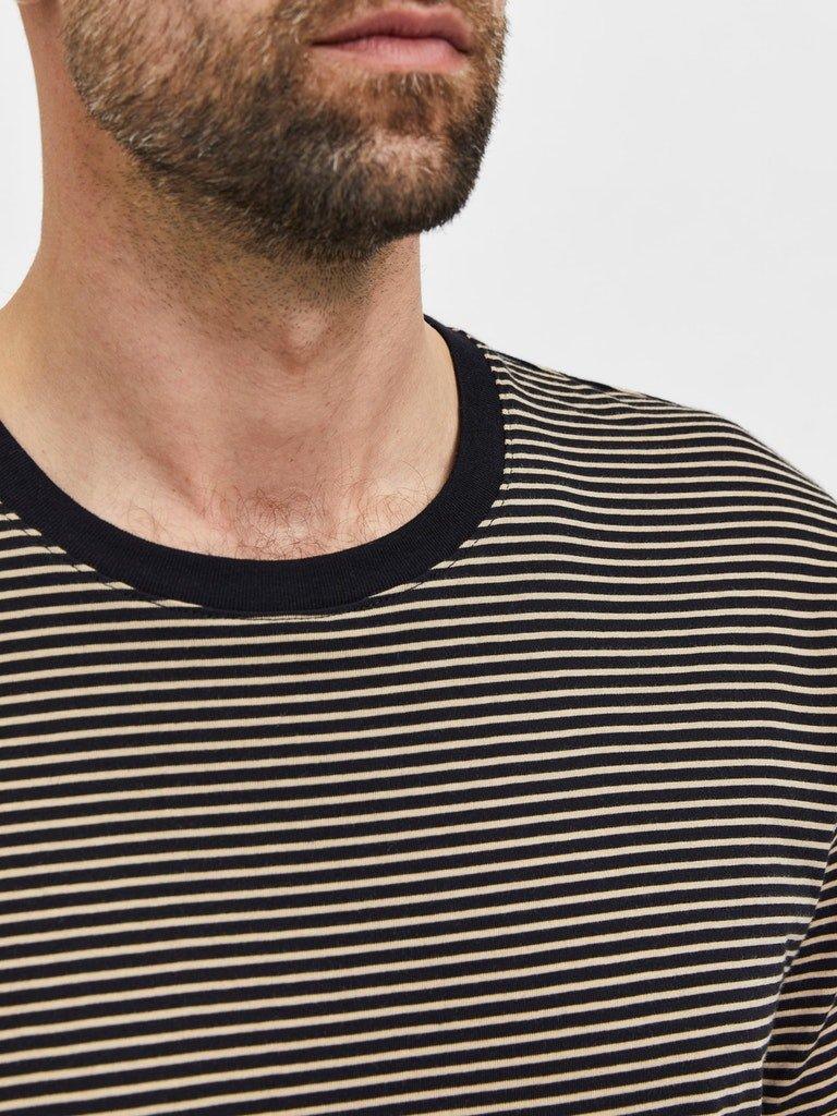 Selected Homme Norman 180 - Stribet T-shirt i økologisk bomuld - HUSET Men & Women