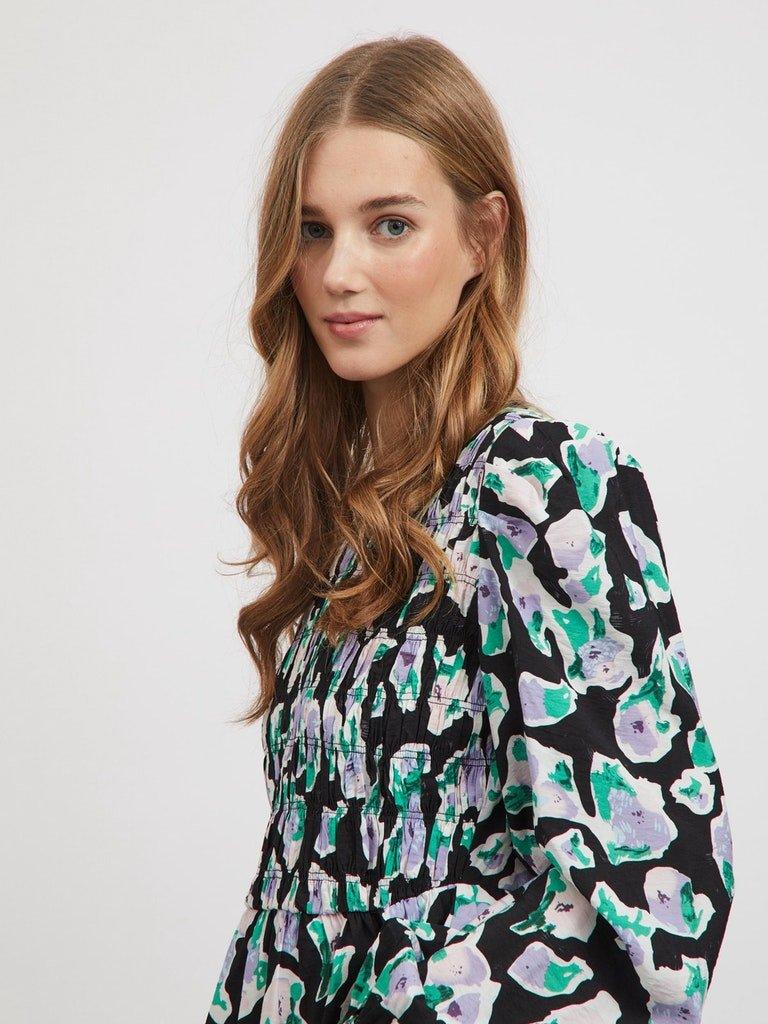 Vila Cays - Bluse med smock detaljer - HUSET Men & Women